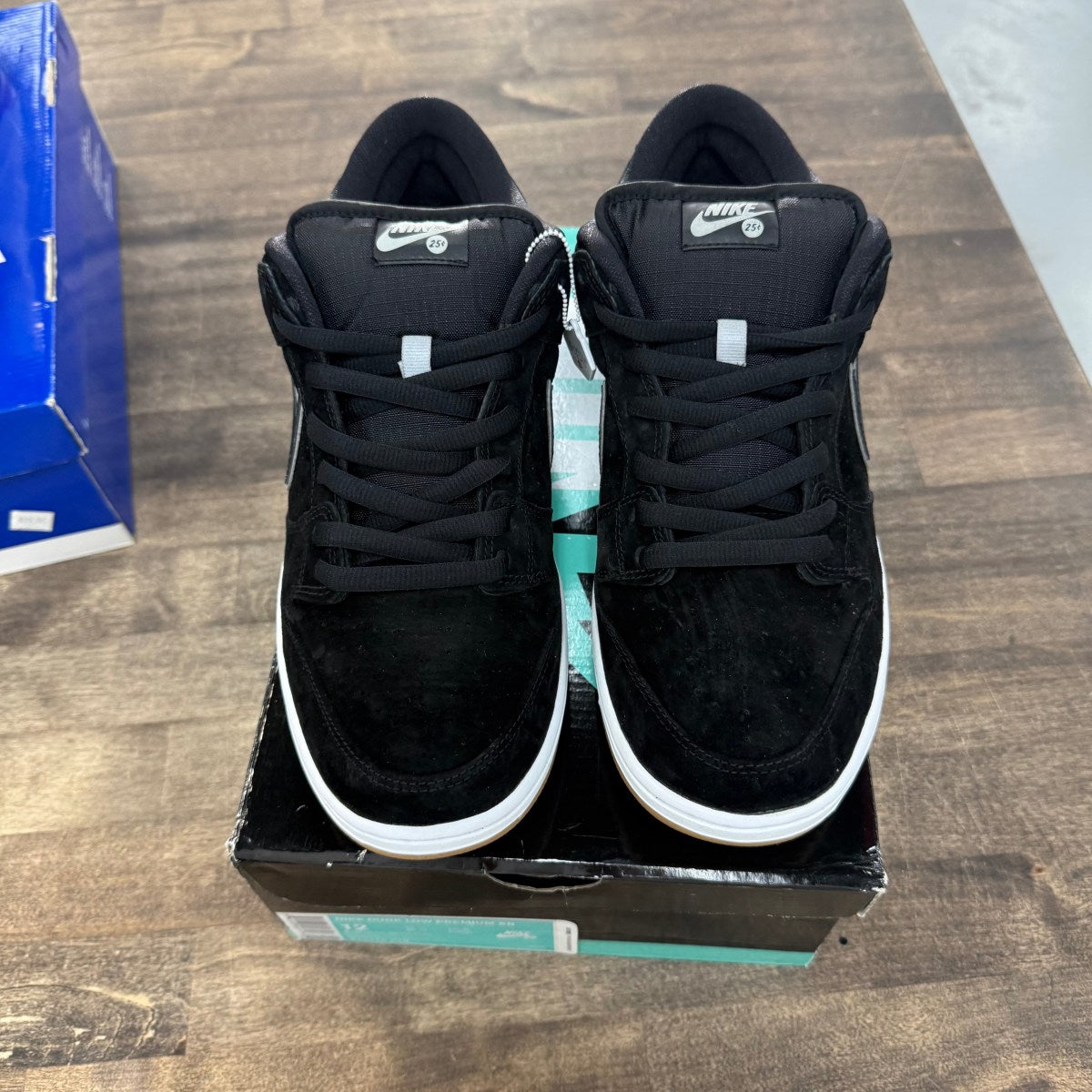 Nike SB Dunk Low Quartersnacks - Image 2