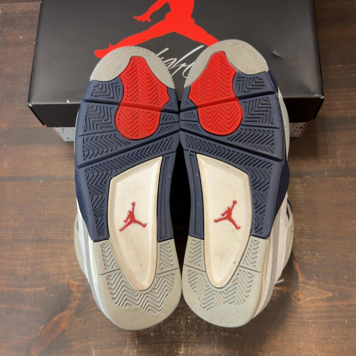 Jordan 4 Retro Midnight Navy (GS) Size 7Y (Pre-Owned) - aux