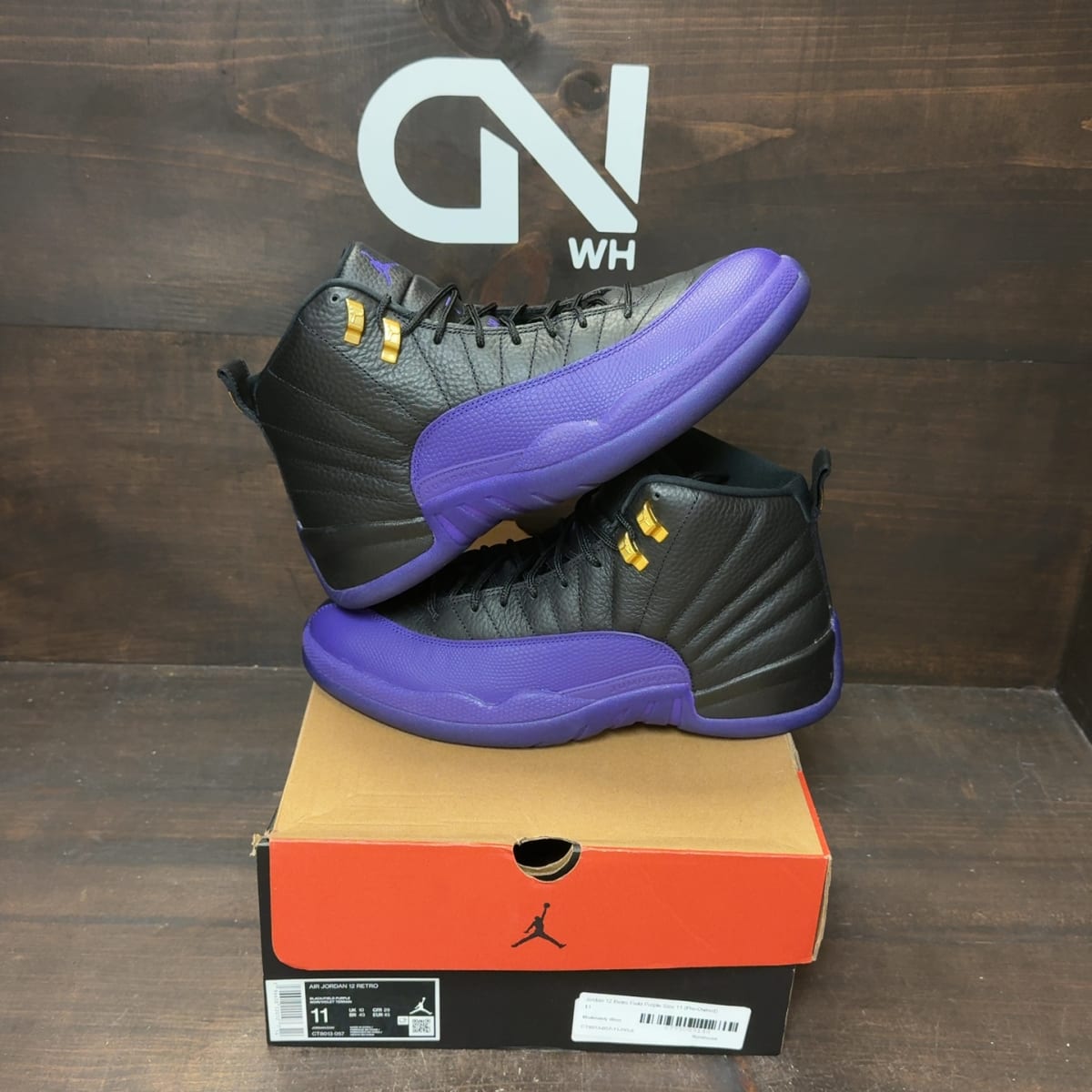 Jordan 12 Retro Field Purple Size 11 (Pre-Owned) - front