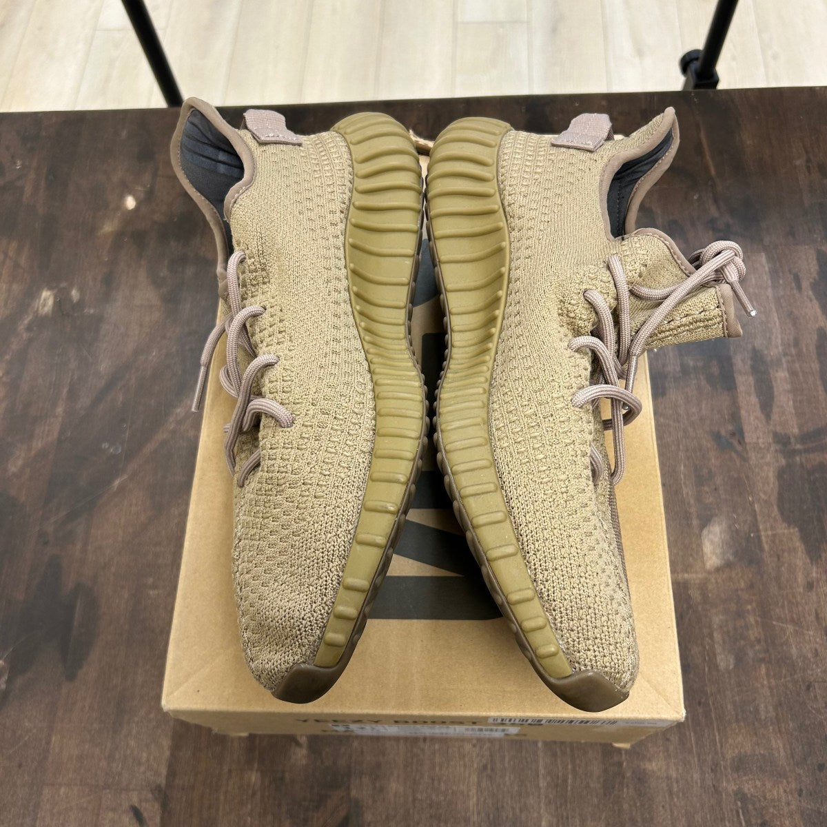adidas Yeezy Boost 350 V2 Earth - Image 3