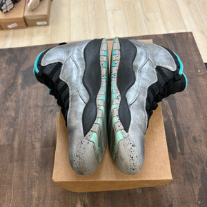 Jordan 10 Retro Lady of Liberty 30th Anniversary Size 9.5 (Pre-Owned) - Image 3