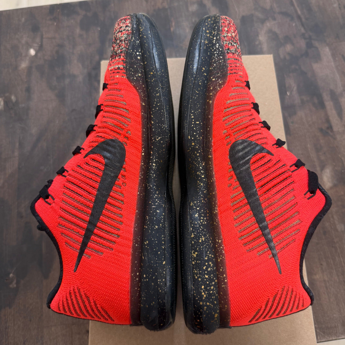 Nike Kobe 10 Elite Christmas Size 11.5 (Pre-Owned) - Image 5