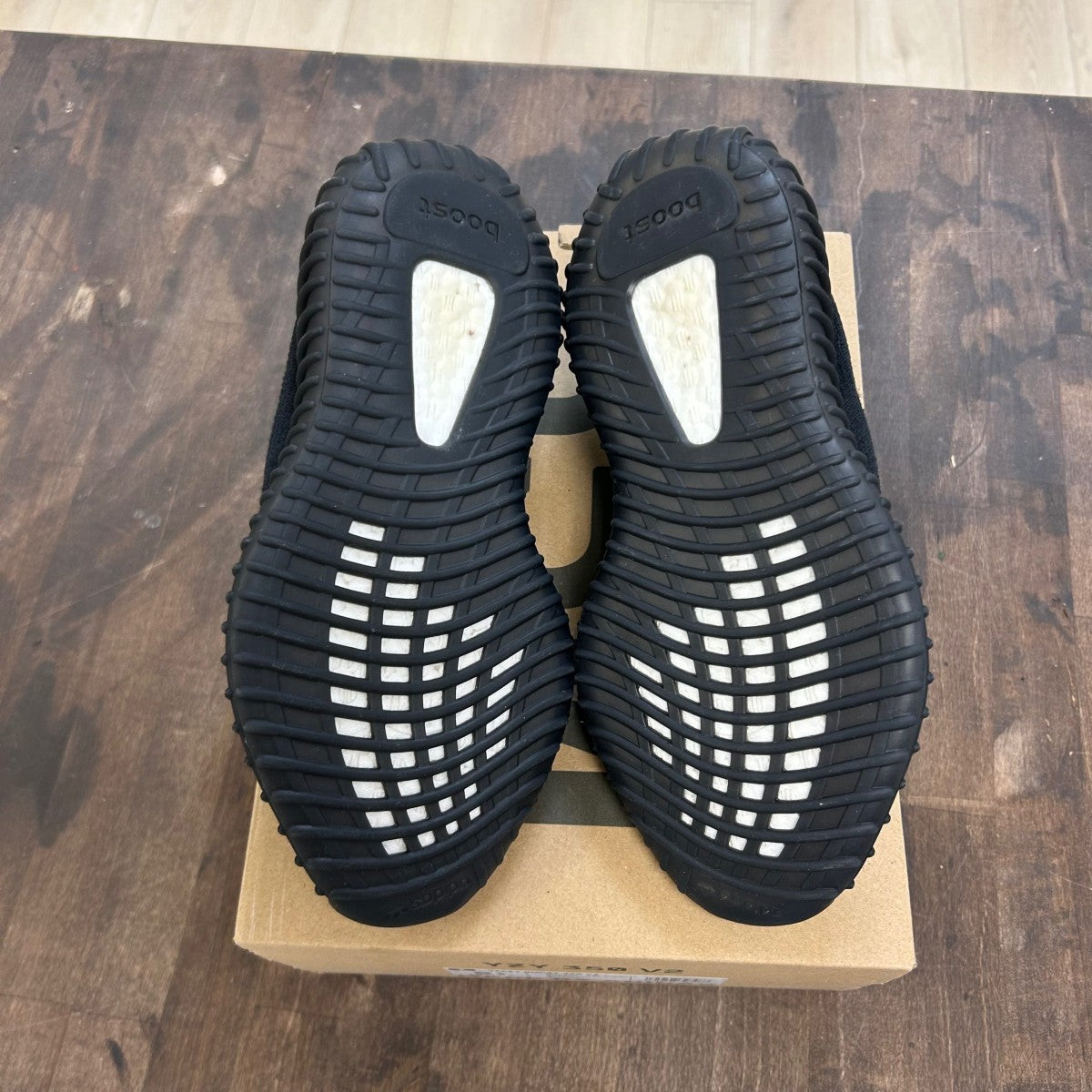 adidas Yeezy Boost 350 V2 Onyx - Image 5