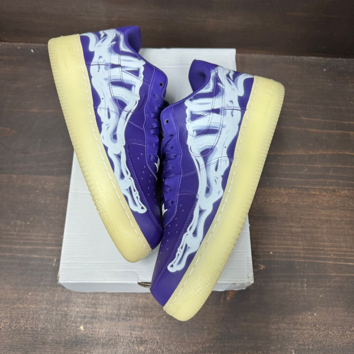 Nike Air Force 1 Low '07 QS Purple Skeleton Halloween (2021) Size 13 (Pre-Owned) - Image 2