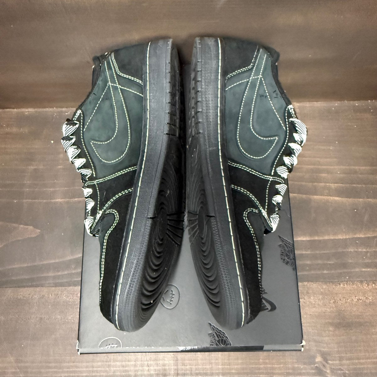 Jordan 1 Retro Low OG SP Travis Scott Black Phantom - Image 3