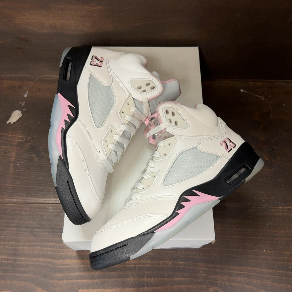 Jordan 5 Retro Medium Soft Pink Size 9 (Pre-Owned) - Image 2