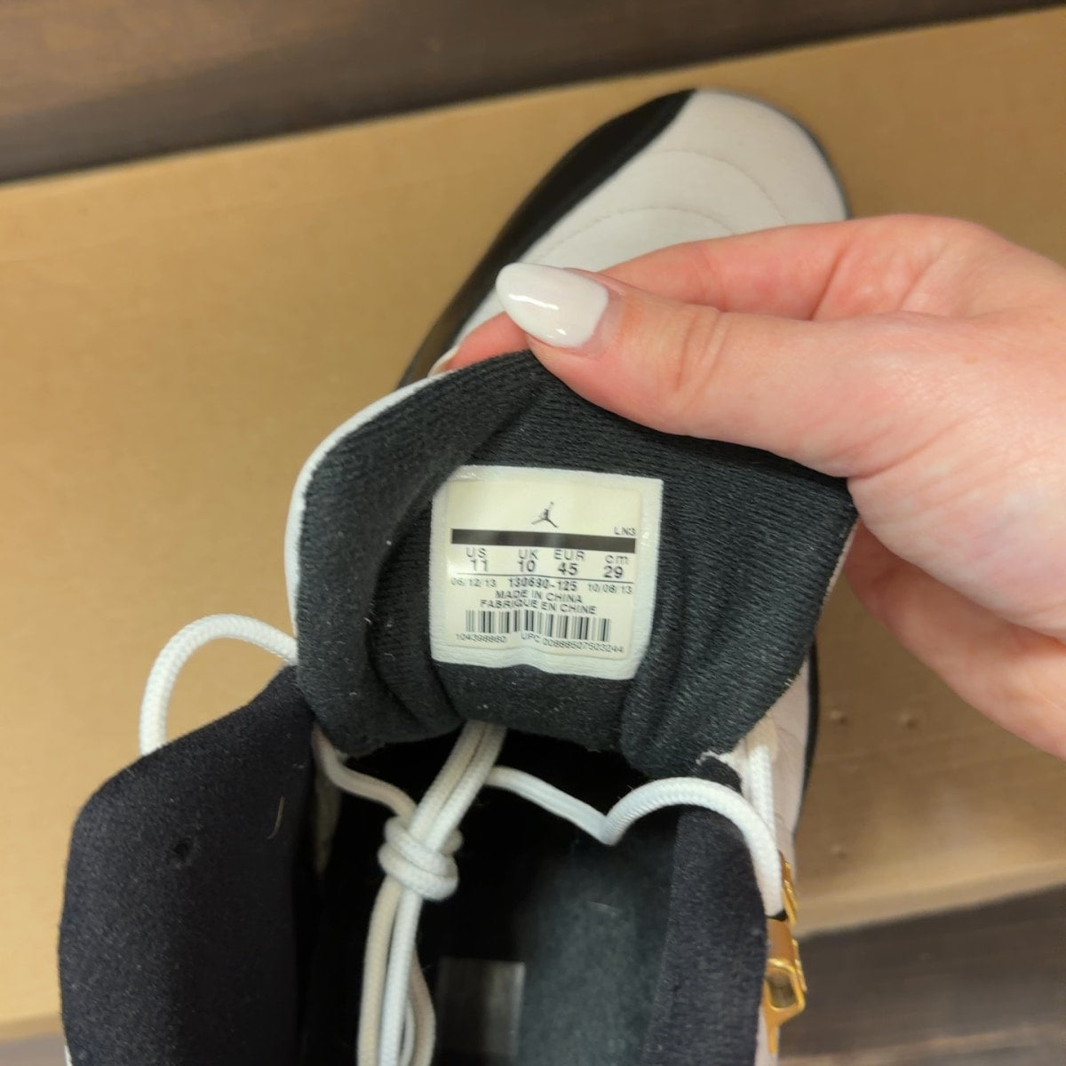 Jordan 12 Retro Taxi (2013) Size 11 (Pre-Owned) - Image 7
