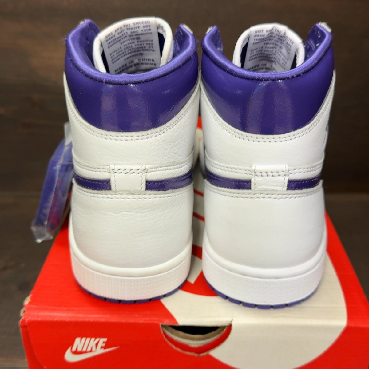 Jordan 1 Retro High Court Purple (Women's) Size 9W (Pre-Owned) - Image 5