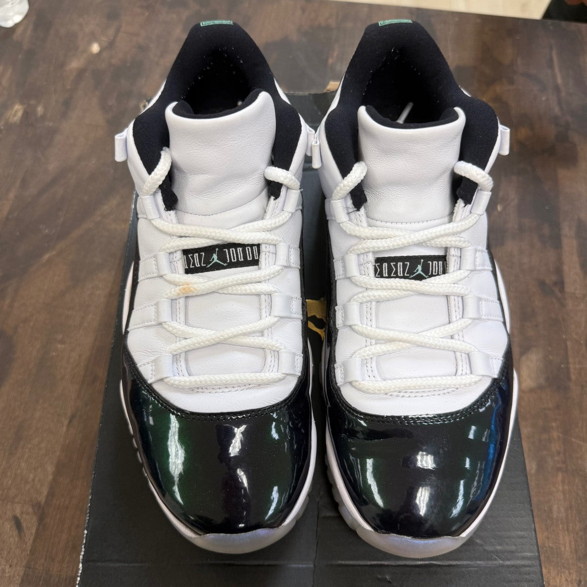 Jordan 11 Retro Low Iridescent - Image 2