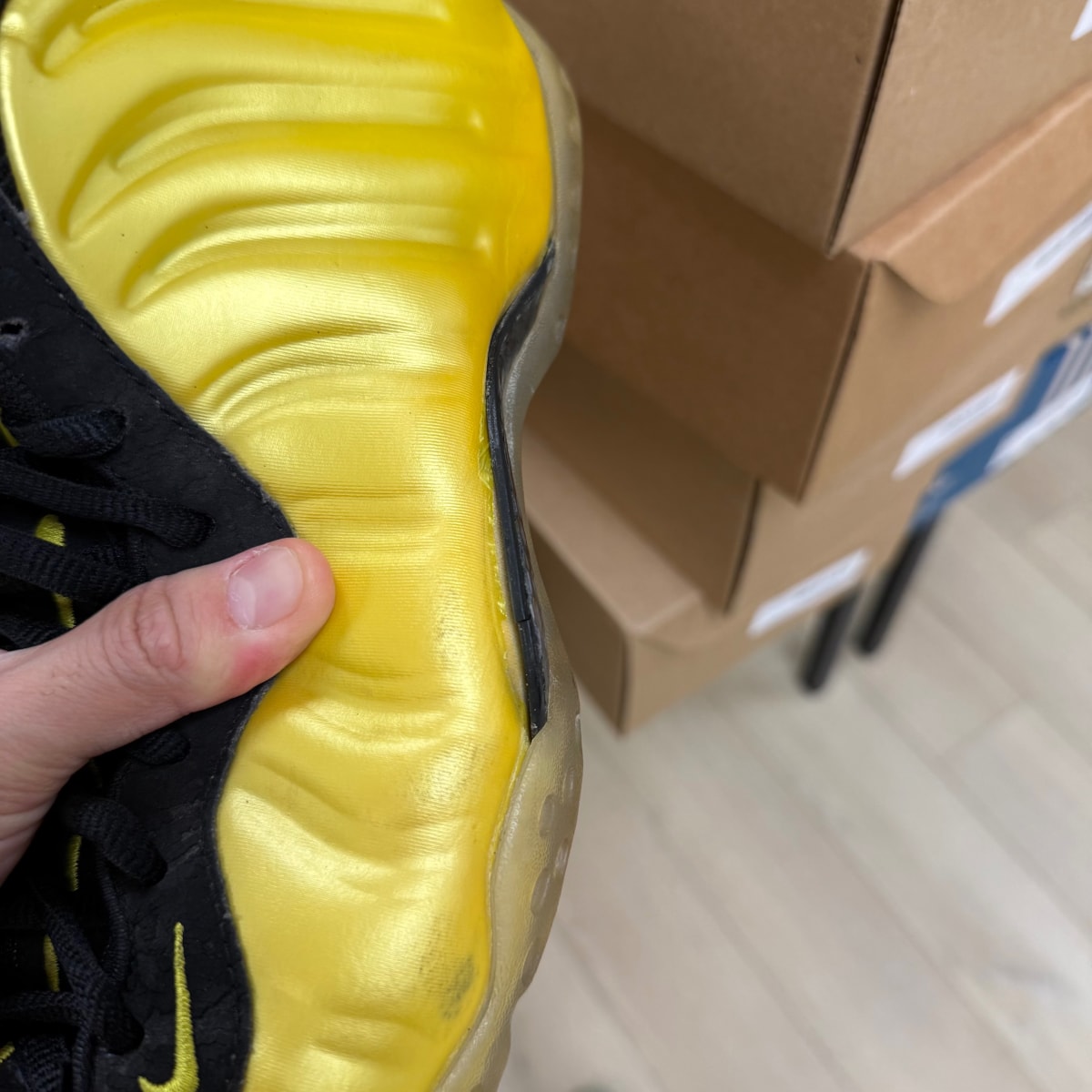 Nike Air Foamposite One Electrolime Size 10.5 (Pre-Owned) - Image 9