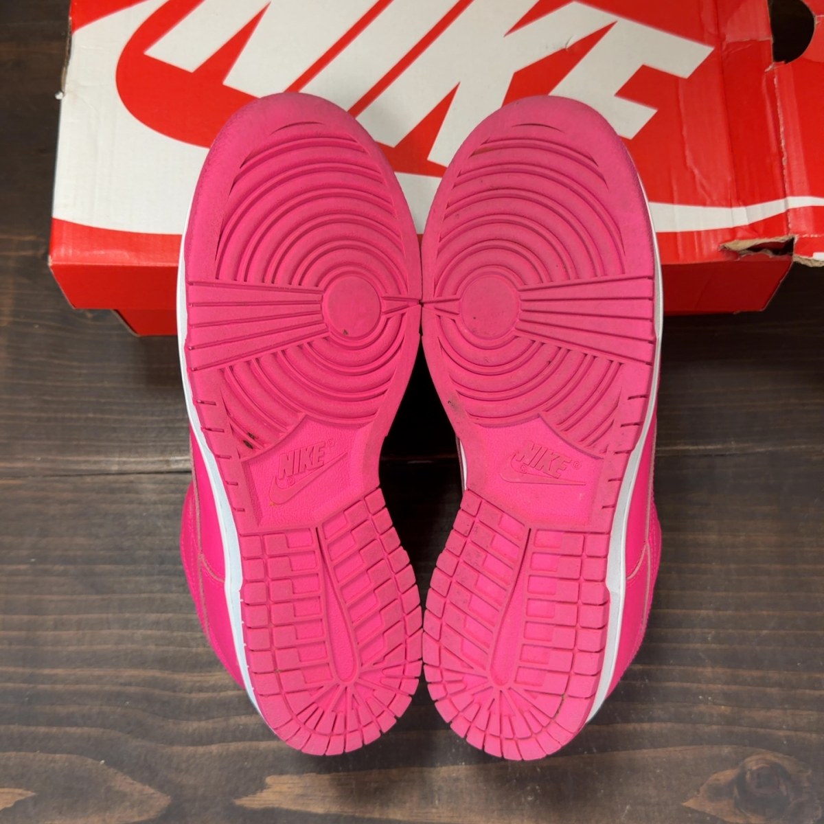 Nike Dunk Low Hyper Pink (Women's) Size 8W (Pre-Owned) - aux