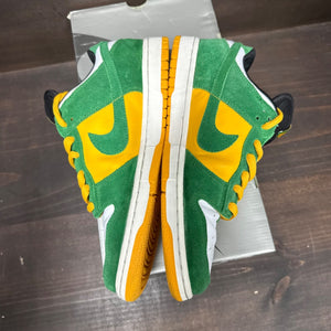 Nike SB Dunk Low Bucks - Image 3