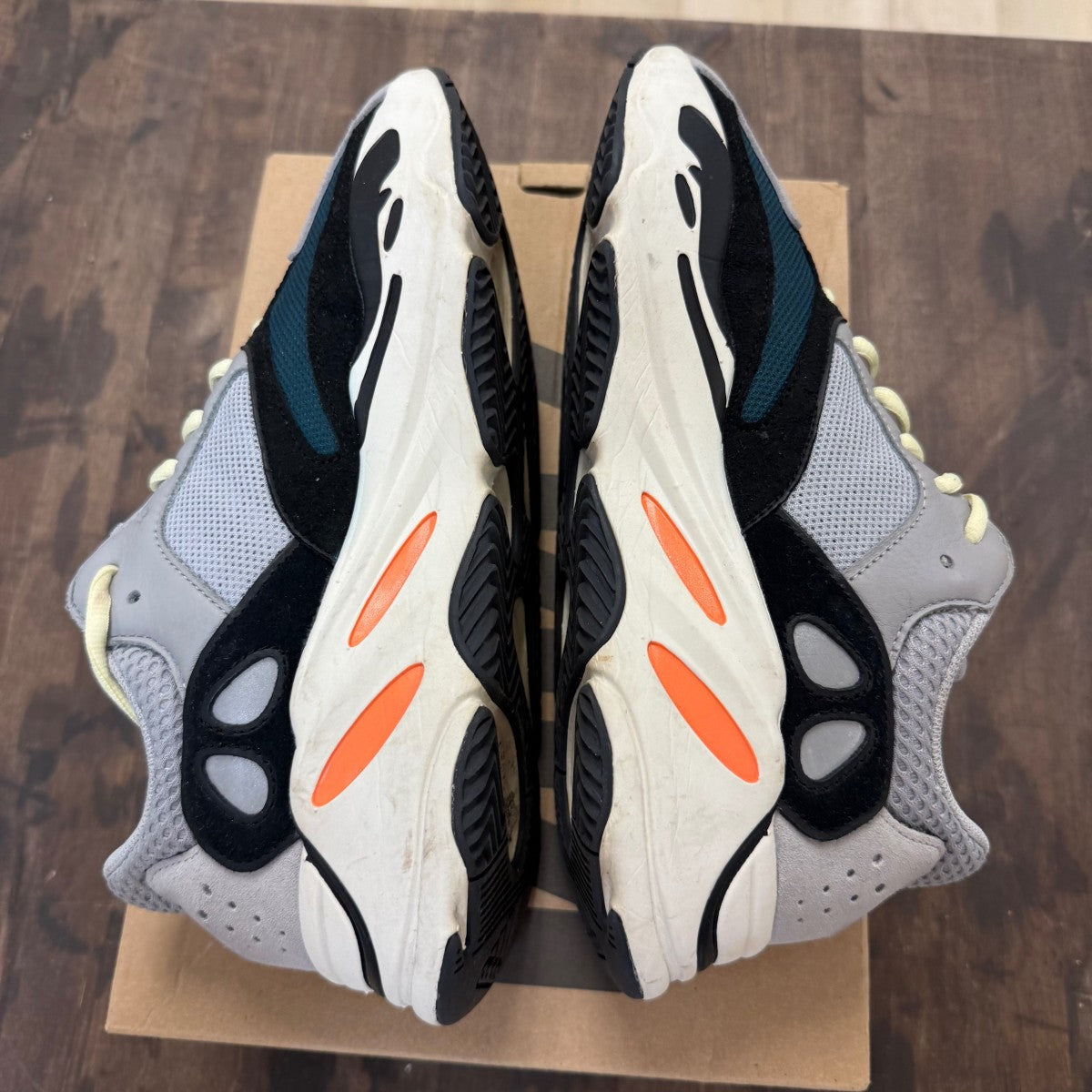 adidas Yeezy Boost 700 Wave Runner - Image 5