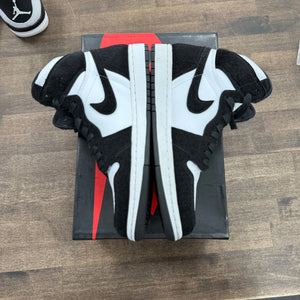 Jordan 1 Retro High Twist (Women's) - Image 2