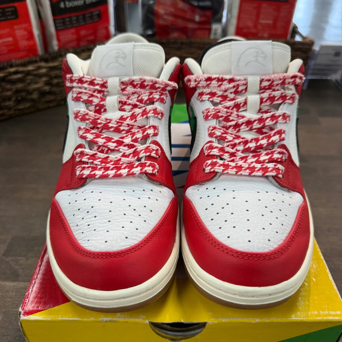 Nike SB Dunk Low Frame Skate Habibi - Image 2