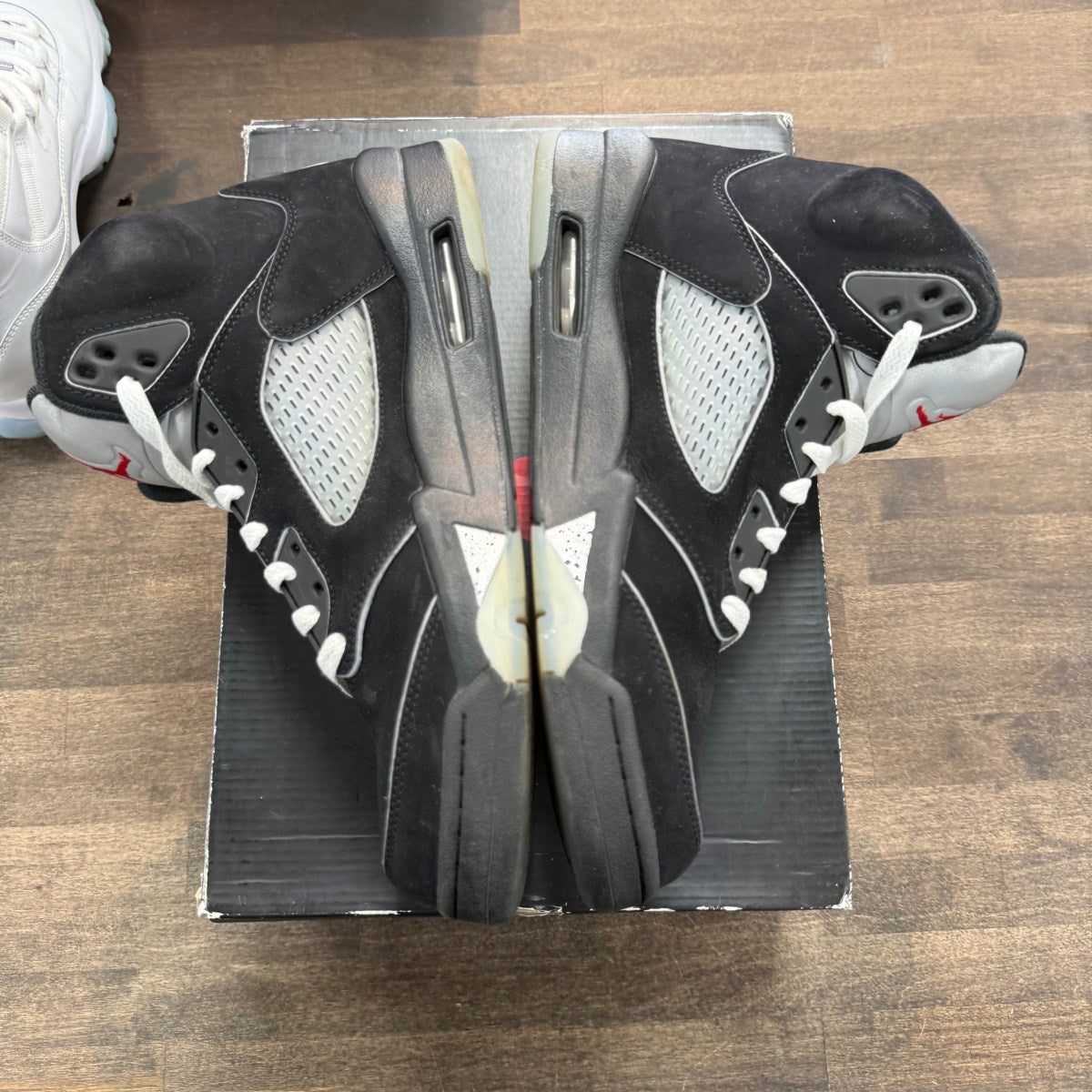 Jordan 5 Retro OG Black Metallic Reimagined - Image 2