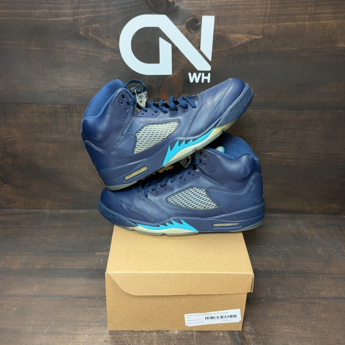 Jordan 5 Retro Pre-Grape Size 10.5 (Pre-Owned) - Image 1