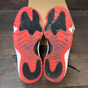 Jordan 11 Retro Low Bred (2025) Size 8.5 (Pre-Owned) - Image 6
