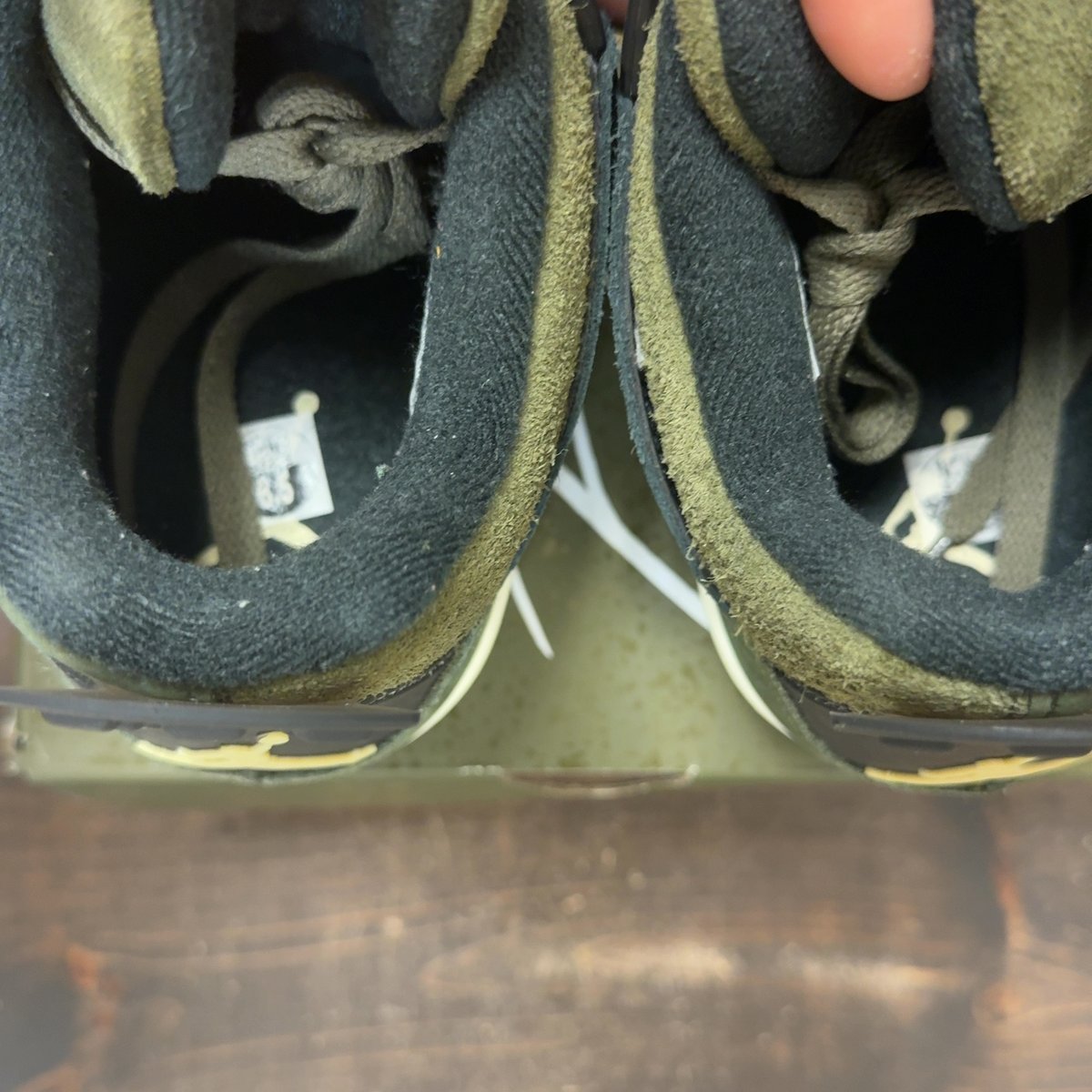 Jordan 4 Retro SE Craft Medium Olive Size 8.5 (Pre-Owned) - aux