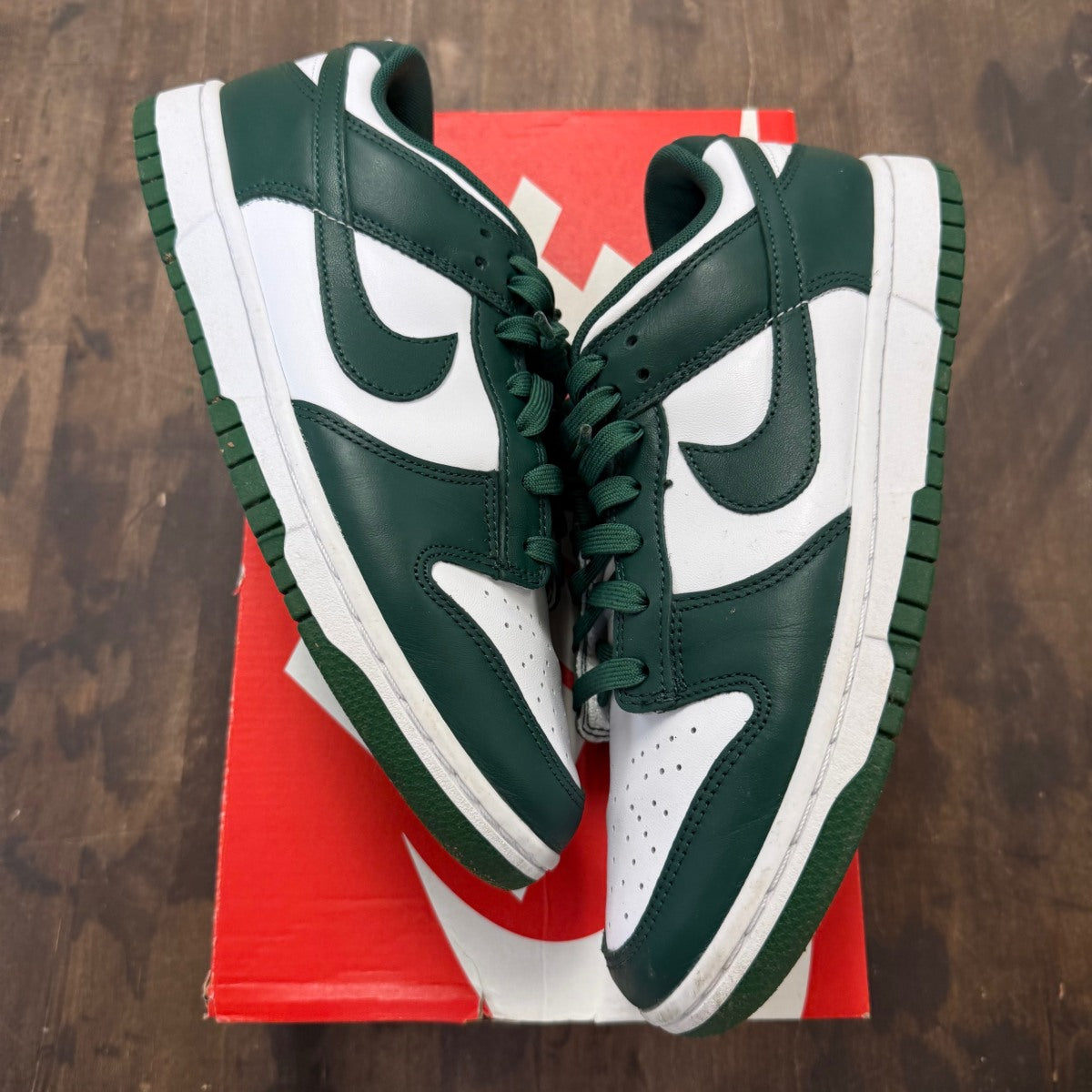 Nike Dunk Low Michigan State - Image 1