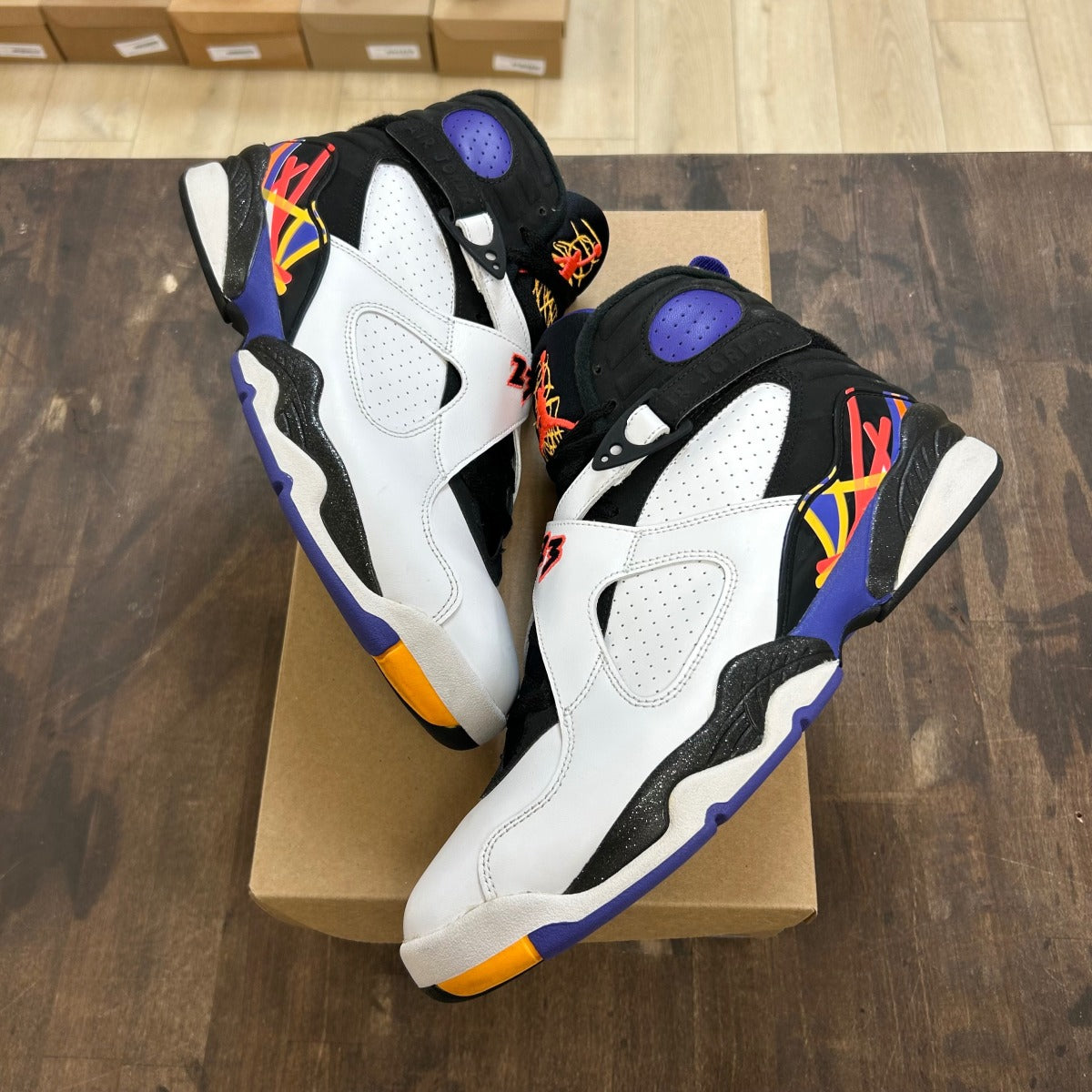 Jordan 8 Retro Three Peat Size 11 (Pre-Owned) - Image 1