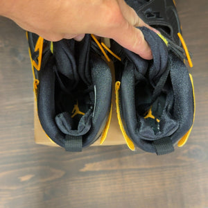 Jordan 8 Retro Taxi Yellow Black (Women's) Size 12W (Pre-Owned) - Image 6