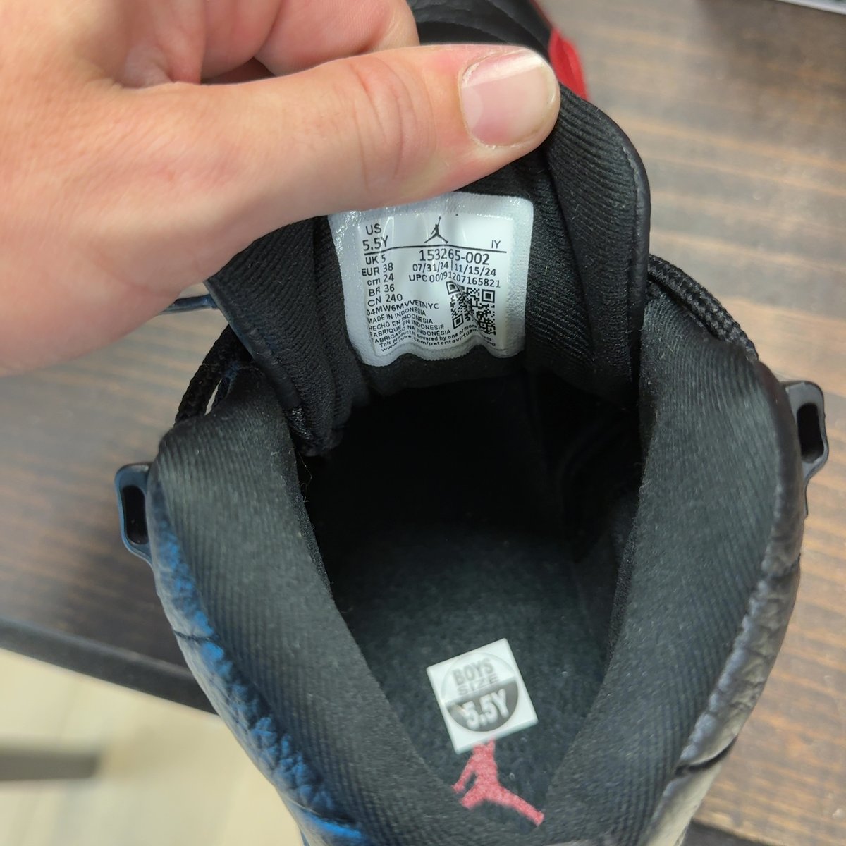 Jordan 12 Retro Flu Game (2025) (GS) Size 5.5Y (Pre-Owned) - aux