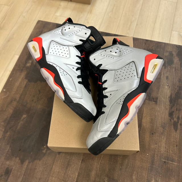 Jordan 6 Retro Reflections of a Champion Size 11 (Pre-Owned) - Image 1