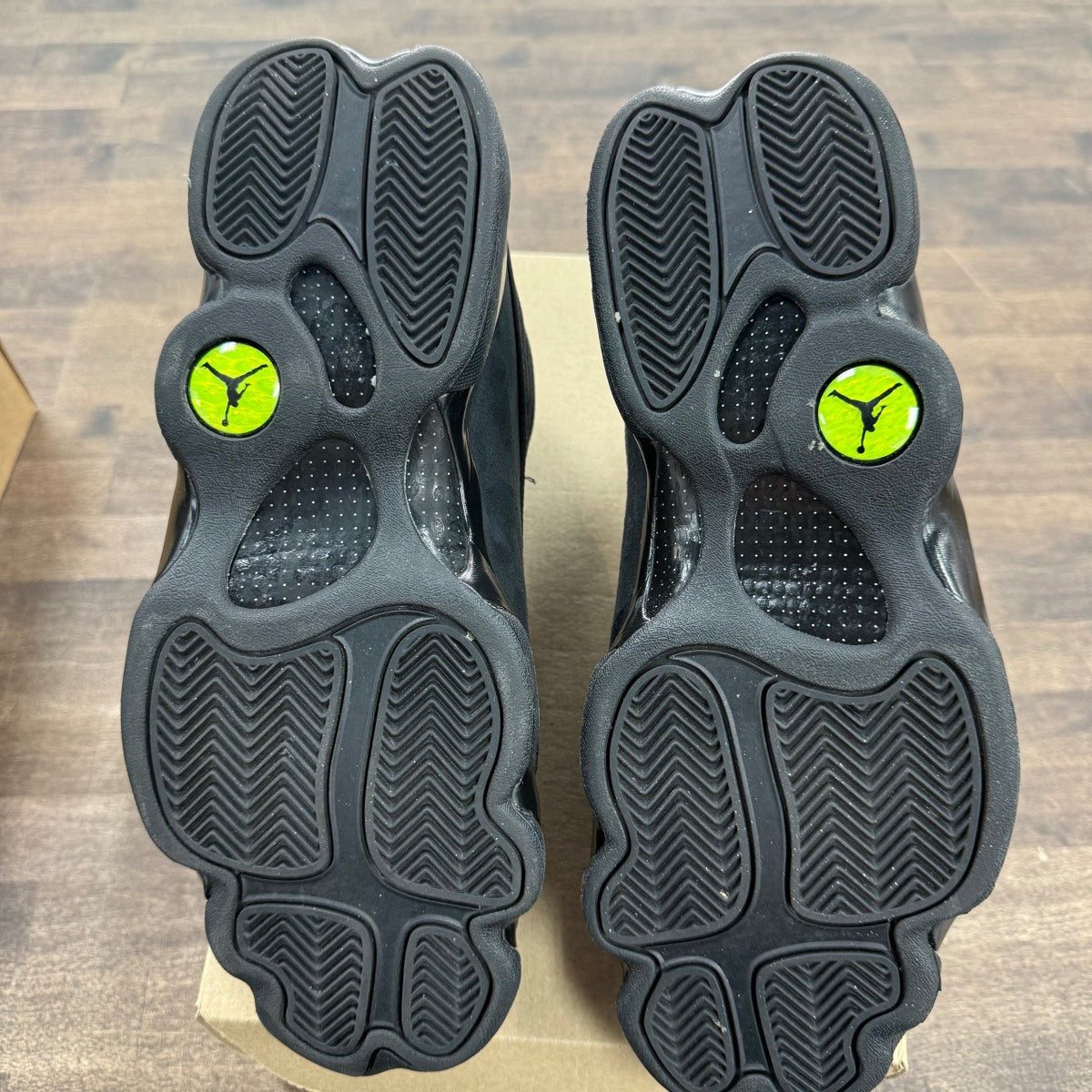 Jordan 13 Retro Black Cat Size 11.5 (Pre-Owned) - Image 4