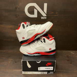 Jordan 5 Retro Fire Red Black Tongue (2025) (GS) Size 7Y (Pre-Owned) - front