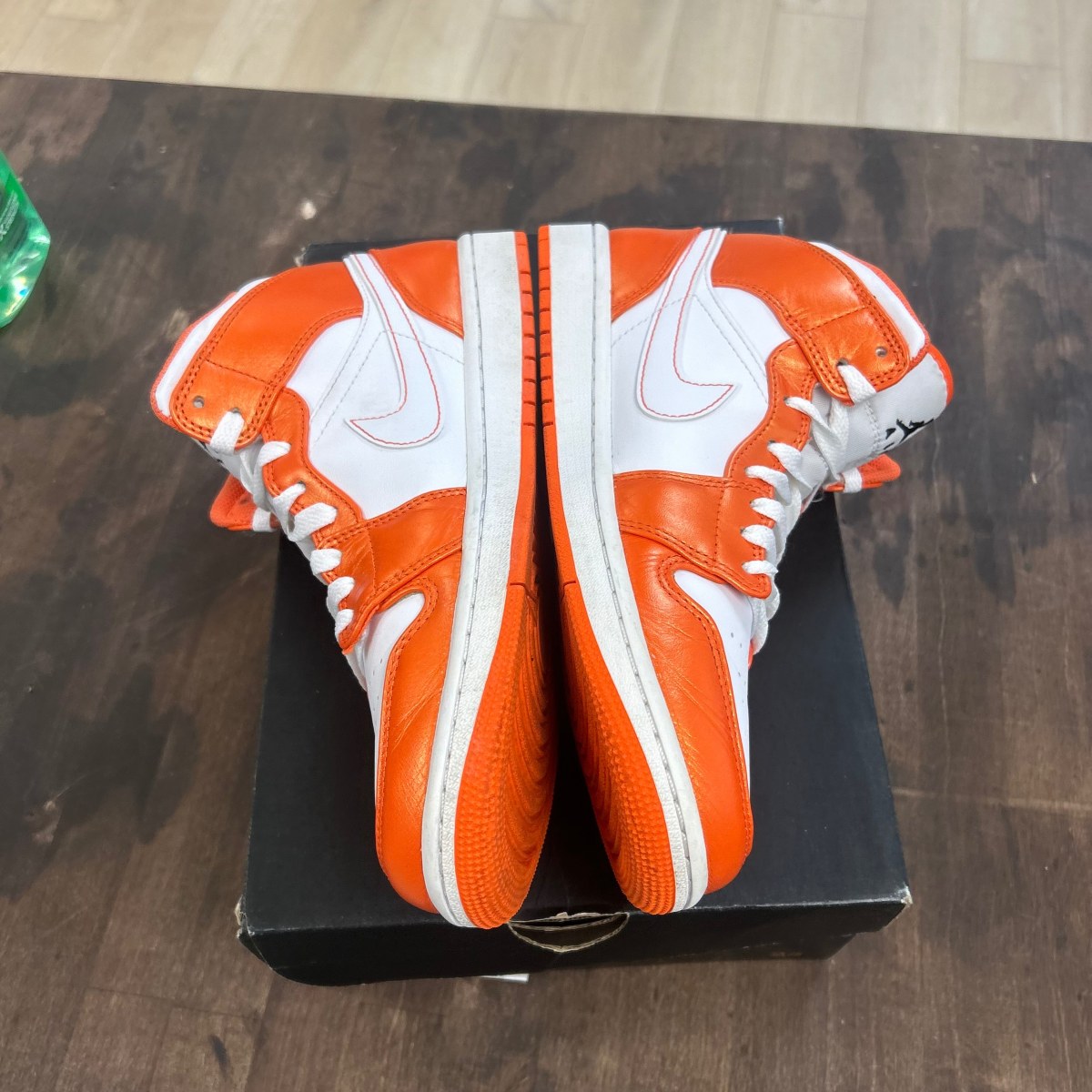 Jordan 1 Mid Metallic Orange - Image 3