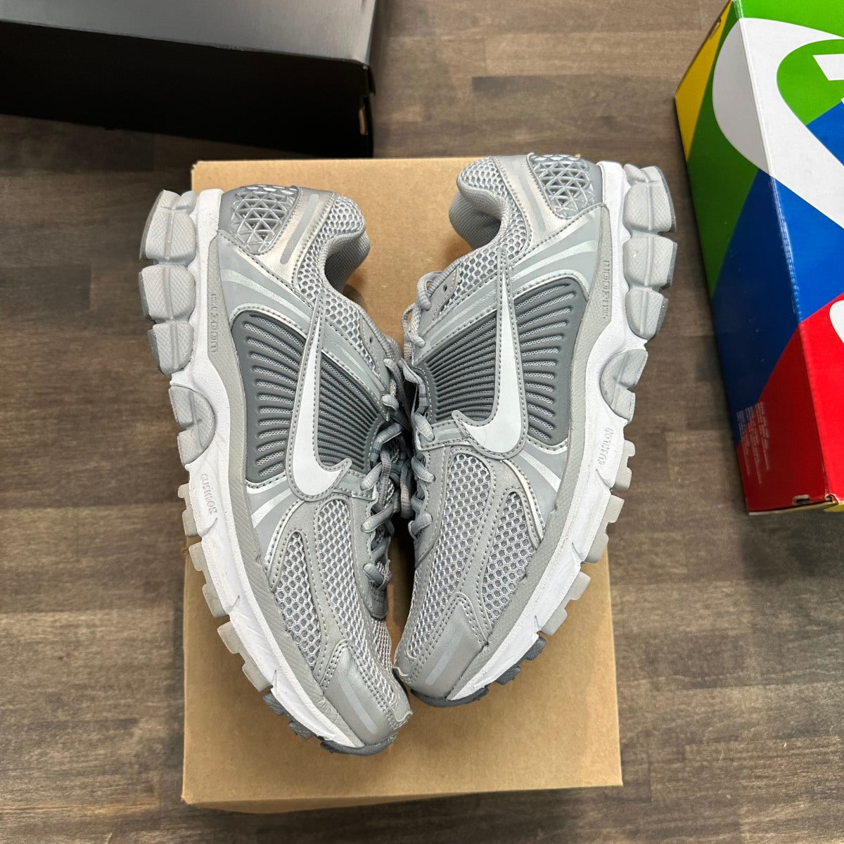 Nike Zoom Vomero 5 Cool Grey Size 9 (Pre-Owned) - Image 1