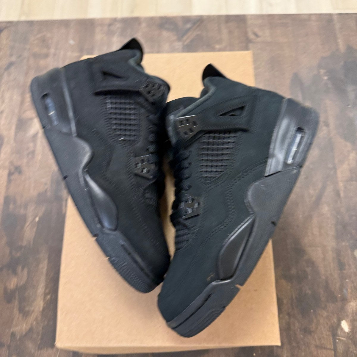 Jordan 4 Retro Black Cat (2025) (GS) Size 6Y (Pre-Owned) - Image 1