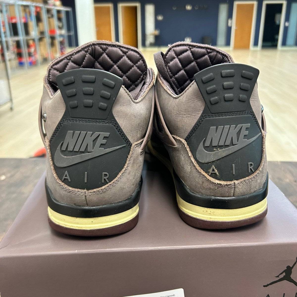 Jordan 4 Retro SP A Ma Maniére Violet Ore - Image 4