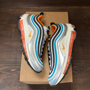 Nike Air Max 97 DTN Metallic Silver (GS) Size 7Y (Pre-Owned) - Image 2