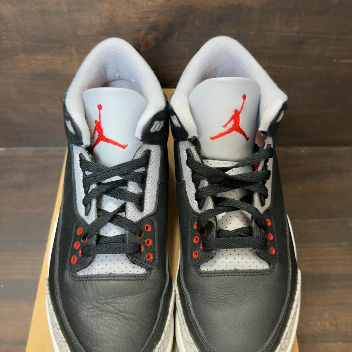 Jordan 3 Retro OG Black Cement (2024) Size 10.5 (Pre-Owned) - Image 3