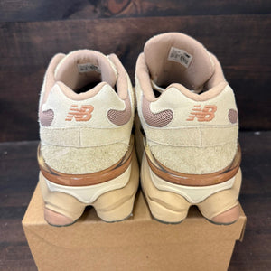 New Balance 9060 Flat Taupe Light Sparrow (Foot Locker Exclusive) Size 12 (Pre-Owned) - Image 3