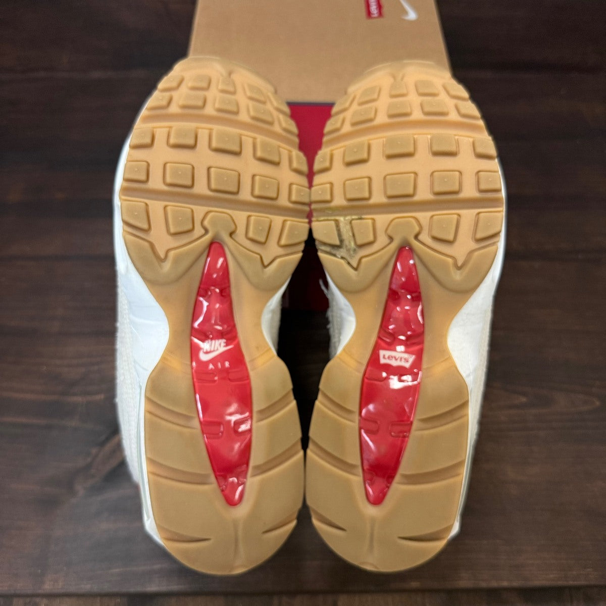 Nike Air Max 95 OG Levis Light Orewood Brown - Image 5