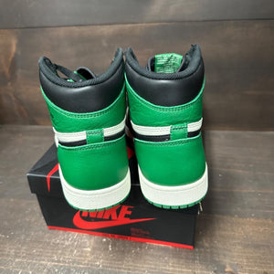 Jordan 1 Retro High Pine Green Size 11 (Pre-Owned) - sole