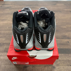 Nike Shox R4 Black Metallic Silver (2025) - Image 3