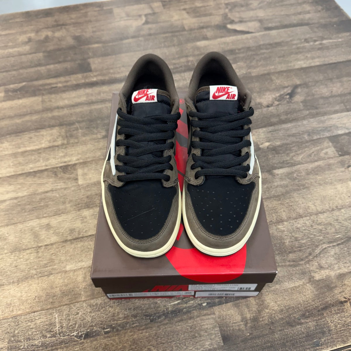 Jordan 1 Retro Low OG SP Travis Scott Mocha - Image 2