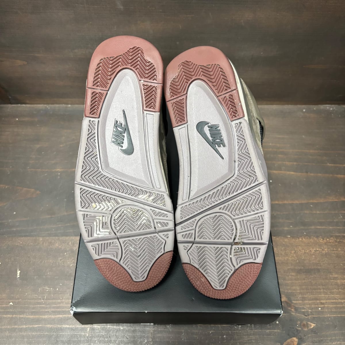 Jordan 4 Retro SP A Ma Maniére Dark Mocha Size 9 (Pre-Owned) - box