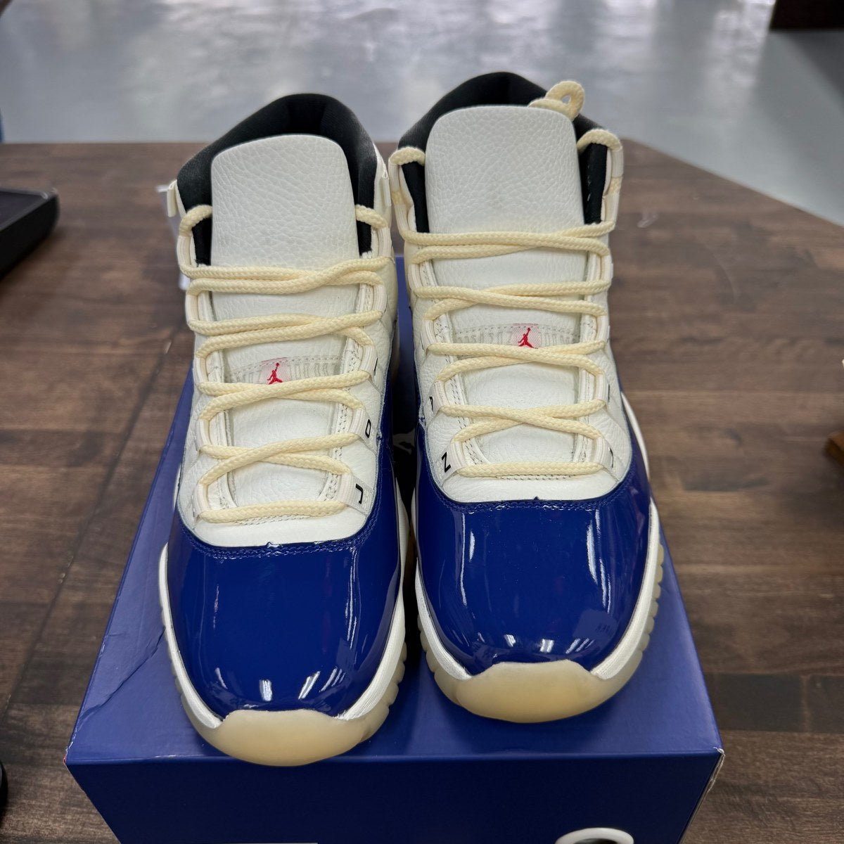 Jordan 11 Retro Rare Air - Image 3