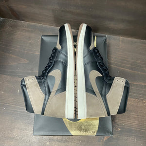 Jordan 1 Retro High OG Palomino Size 11.5 (Pre-Owned) - box
