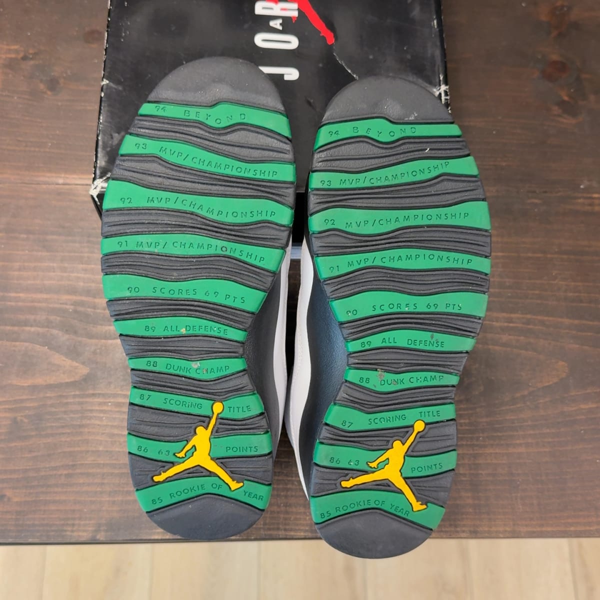 Jordan 10 Retro Seattle Size 8.5 (Pre-Owned) - aux