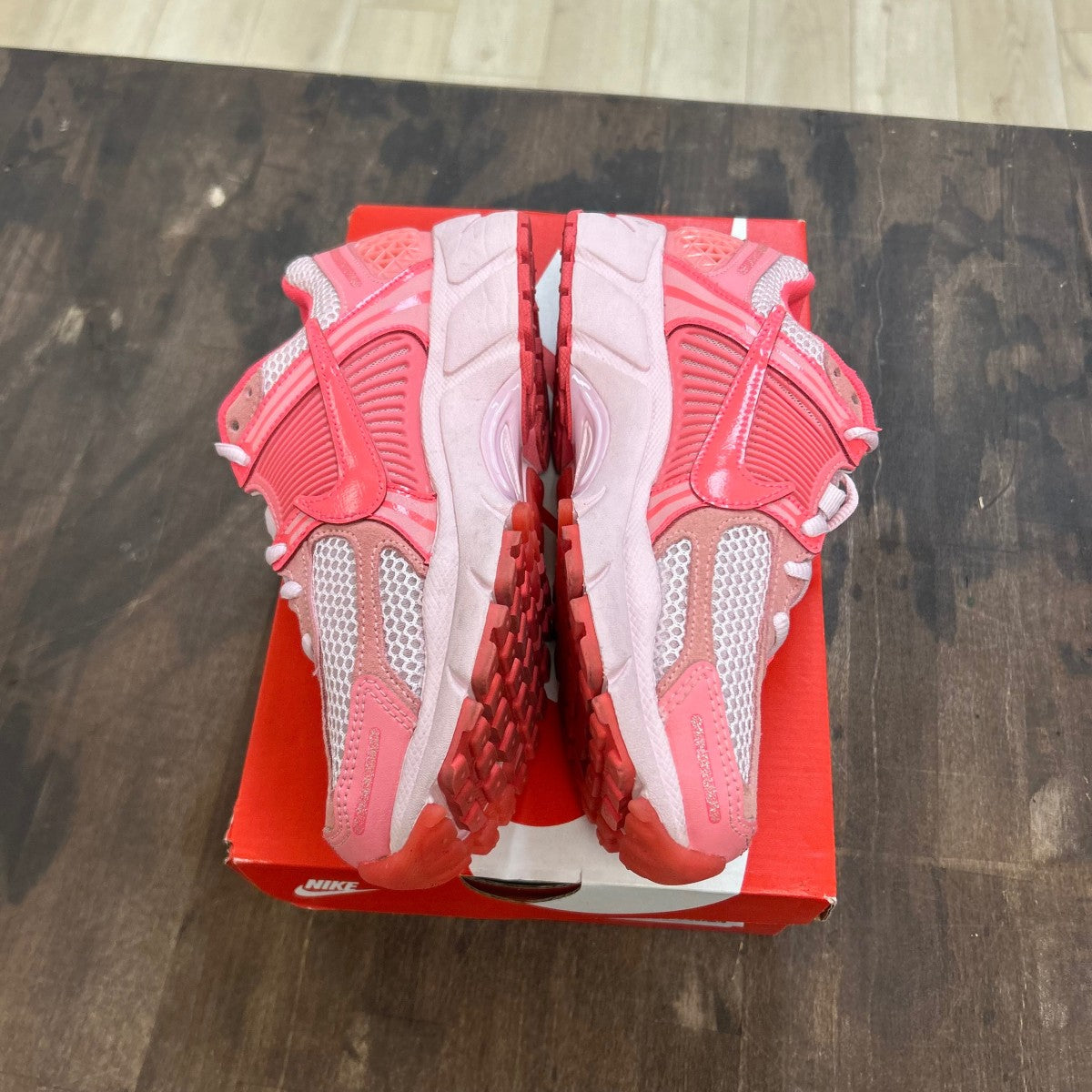 Nike Zoom Vomero 5 Coral Chalk Hot Punch (Women's) - Image 3