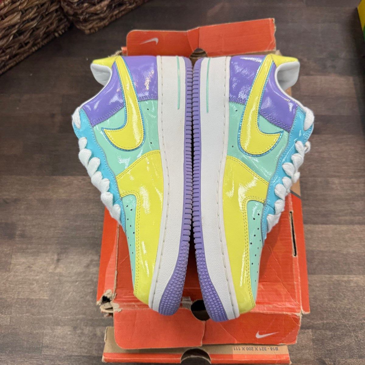 Nike Air Force 1 Low Easter Egg (2006) - Image 2