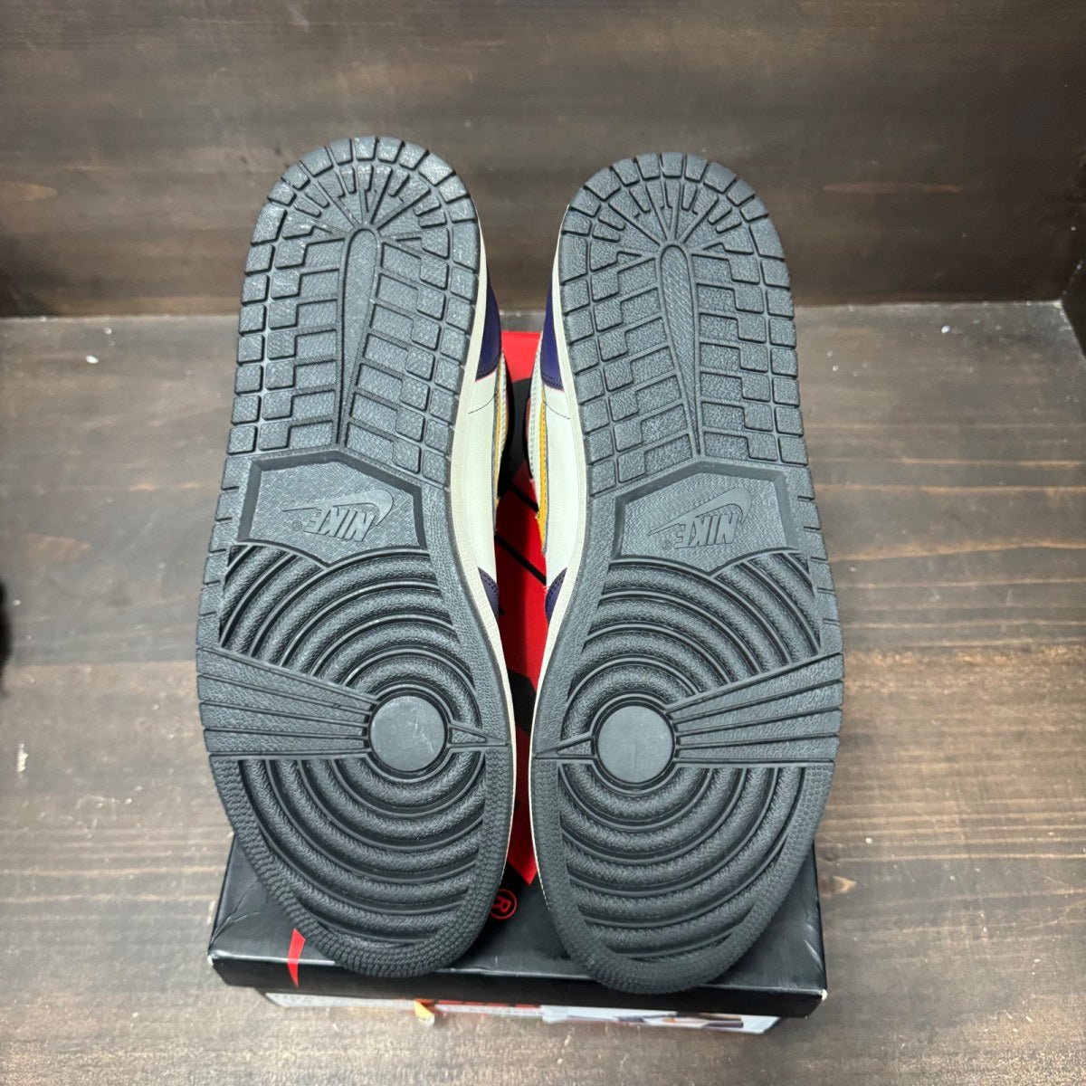 Jordan 1 Retro High OG Defiant SB LA to Chicago - Image 6