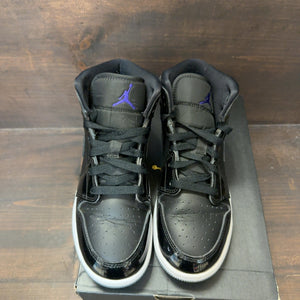 Jordan 1 Mid SE Space Jam (GS) - Image 3