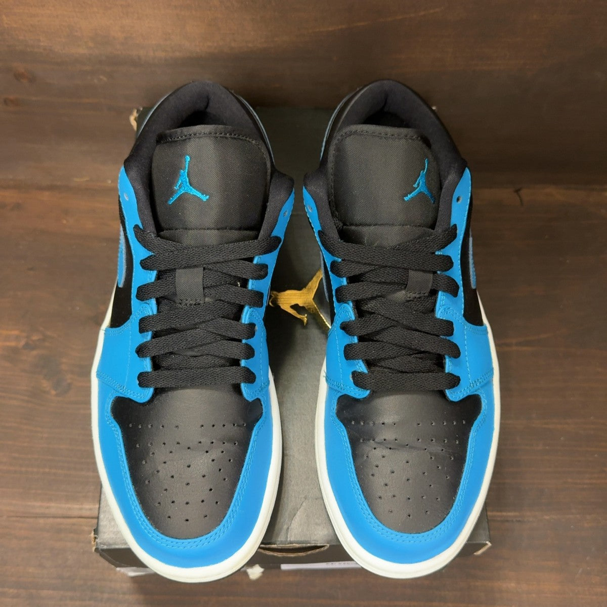 Jordan 1 Low Laser Blue Black - Image 3